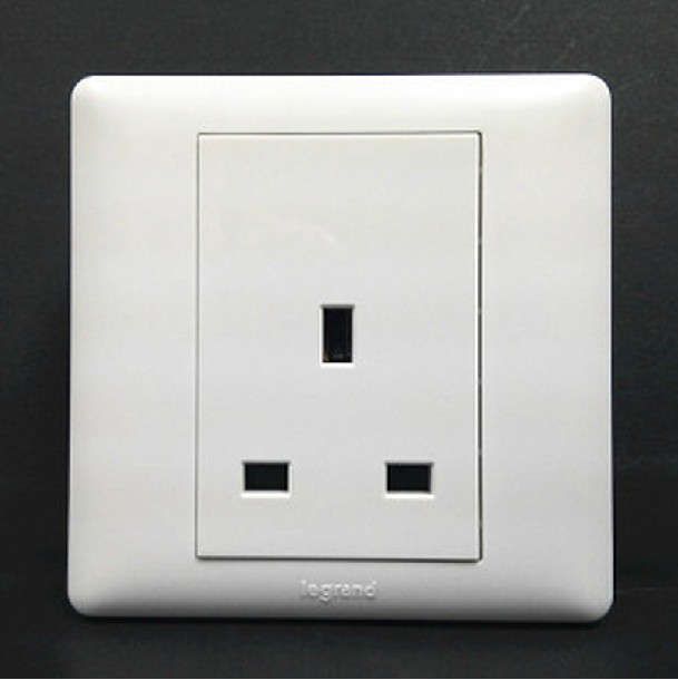 罗格朗13A英标插  美点系列 13A方脚插座香港插座 孖位港式插座