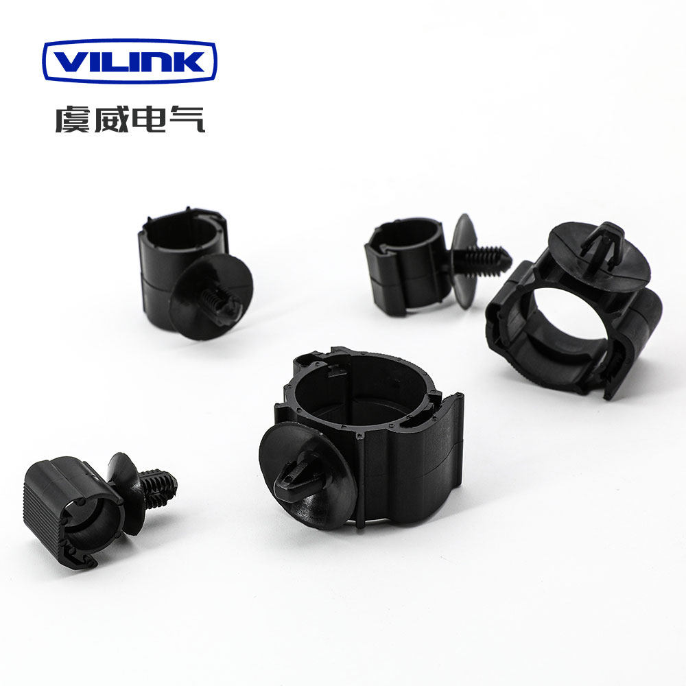 Automotive wiring harness fixing clip, corrugated pipe clip, line fixing clip, universal type of automotive pipe clip fixing clip