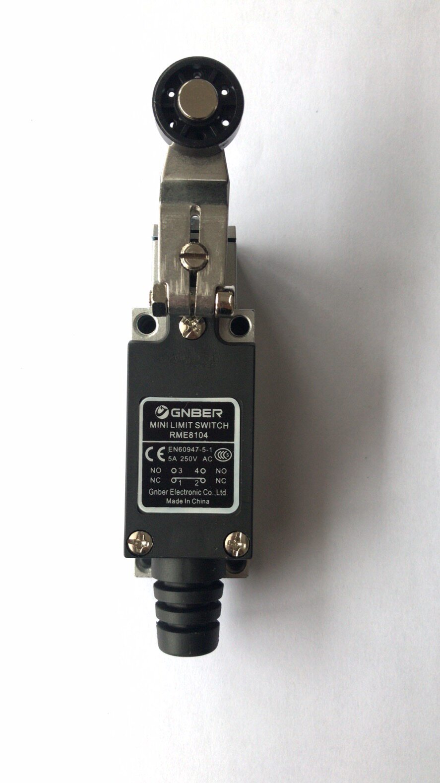 正品冈本GNBER微型极限开关 行程开关RME8104