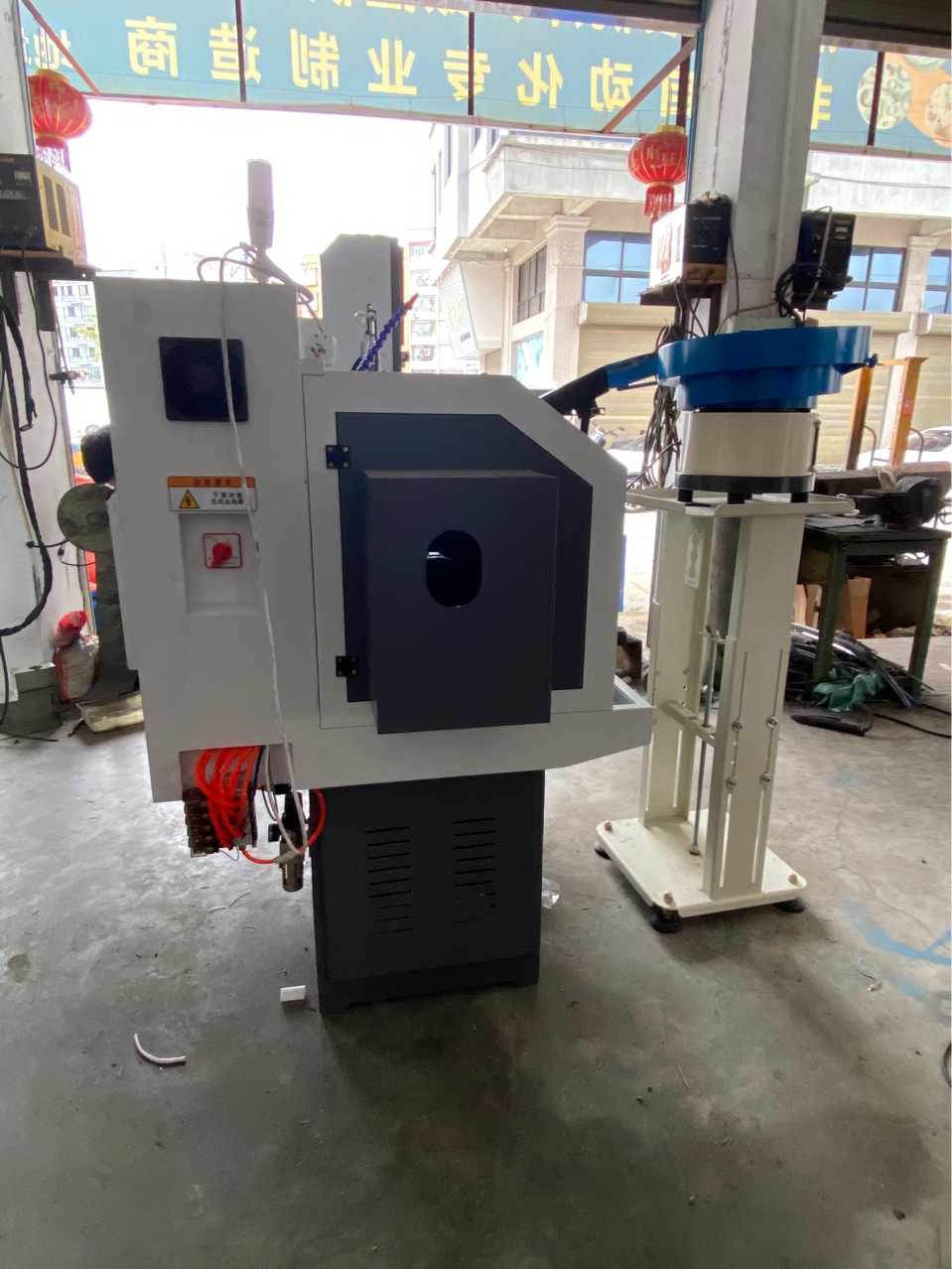 CNC inclined bed fully automatic loadinglMaterial based on product